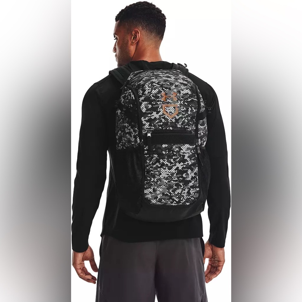 🔥 NEW Under Armour Utility Printed Bat Pack Digital Camo Multipurpose Backpack